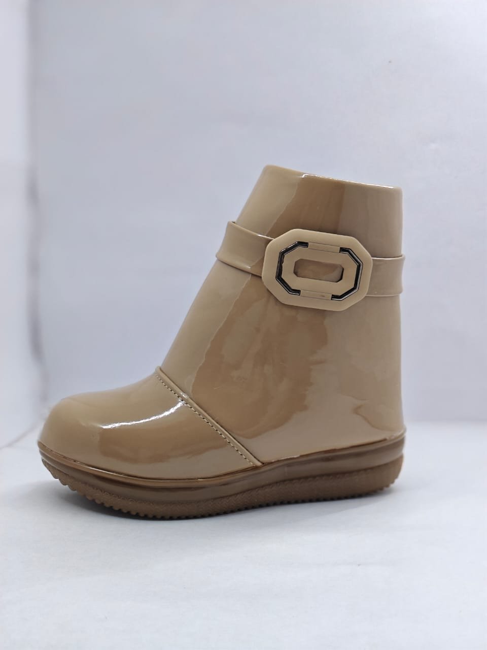 Strong Steps, Stylish Looks