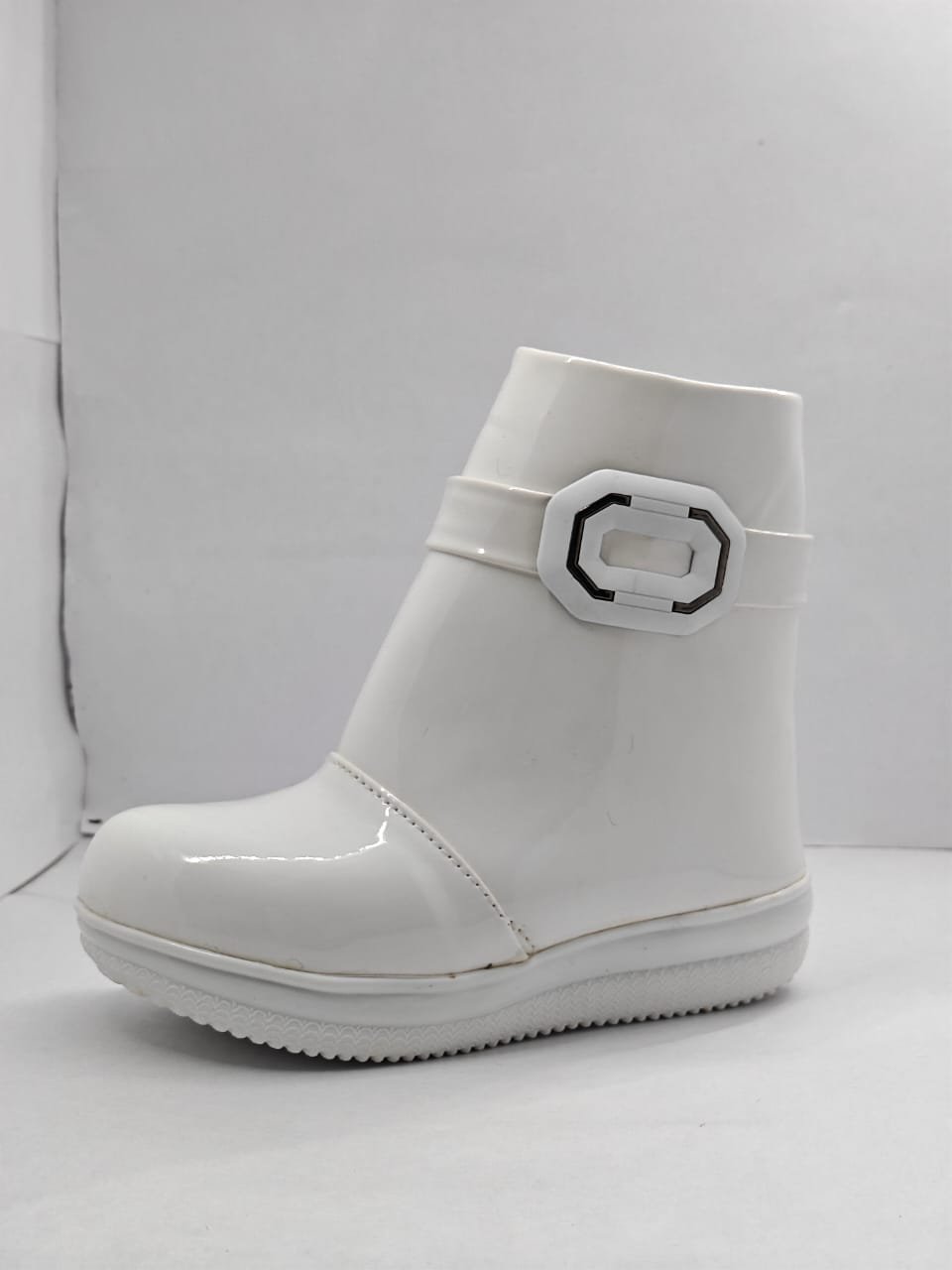 Strong Steps, Stylish Looks